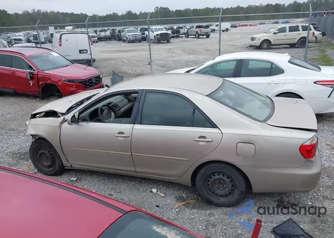 2005 Toyota Camry Le из США, поврежденный, VIN 4T1BE32K95U094742